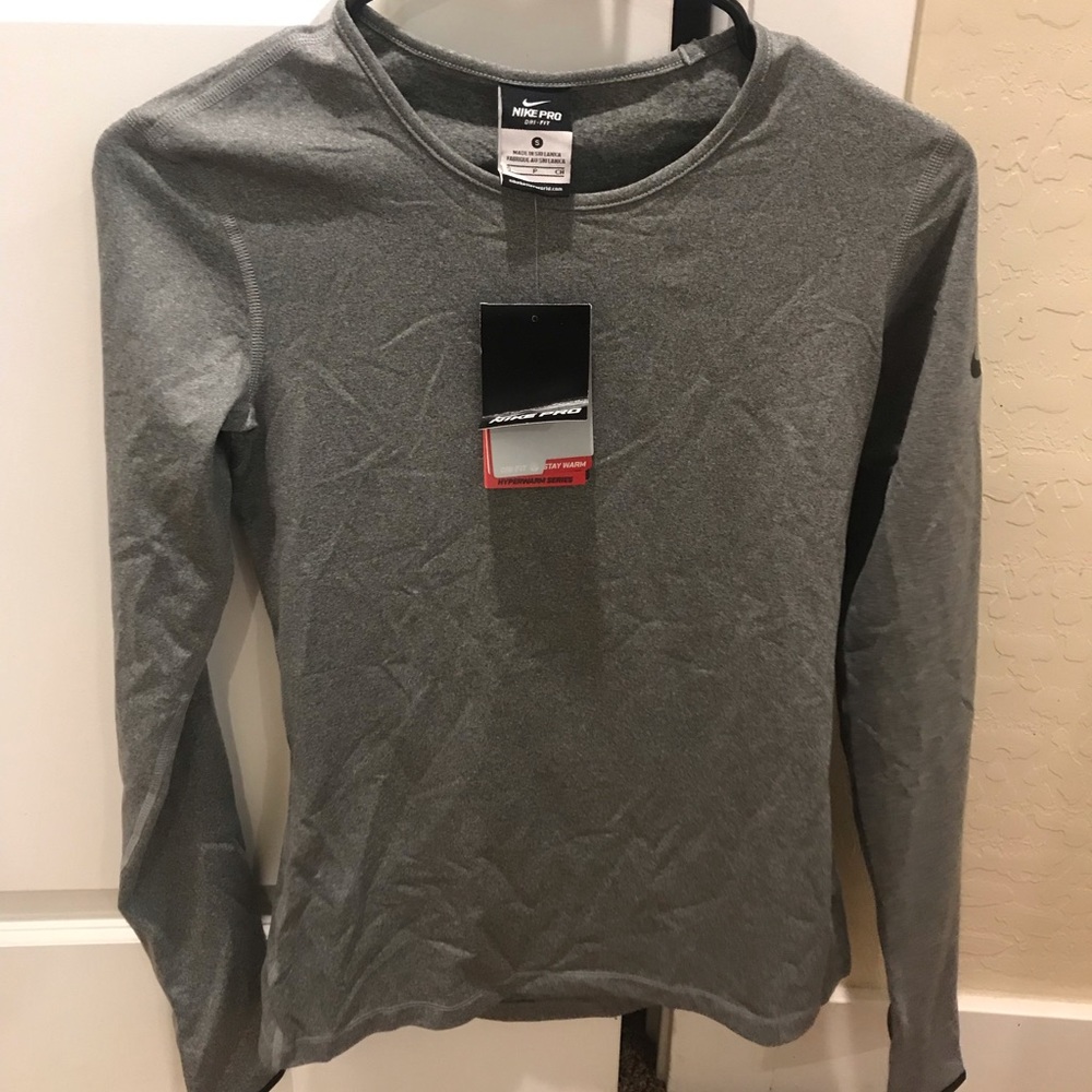Nike dri fit long sleeve shirt